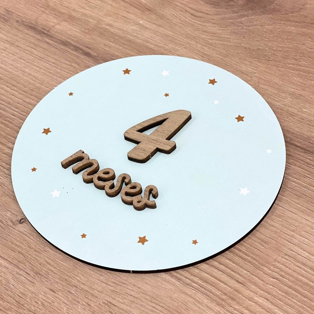 Placa cumple meses