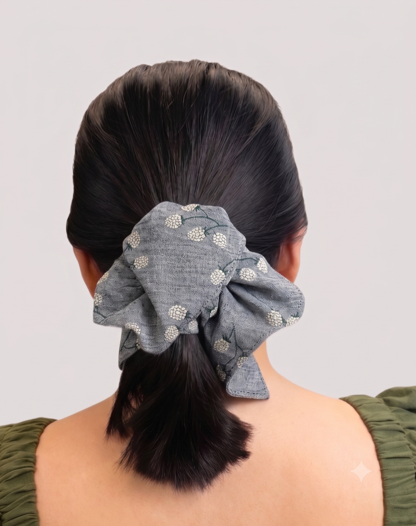 Coletero cuadrado: Une fleur kaki