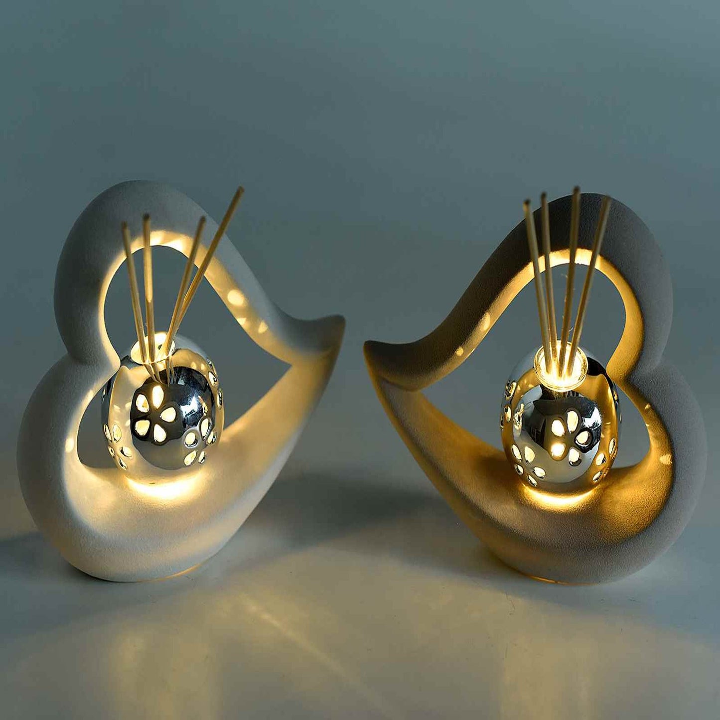 Corazón de Porcelana con Luz LED y Difusor de Perfume