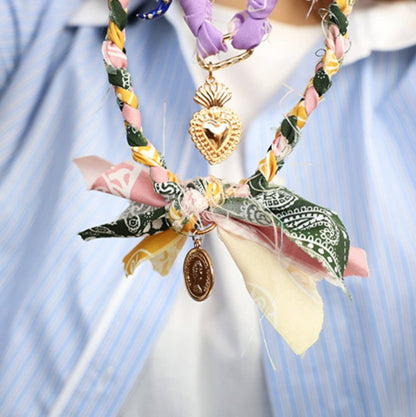 Collar tipo bandana