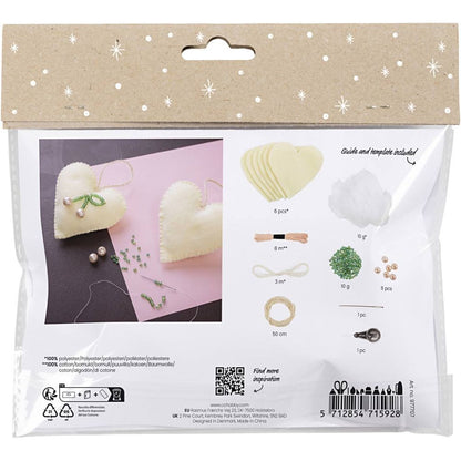 Mini Kit de Manualidades Costura – Corazones Navideños (3 piezas)