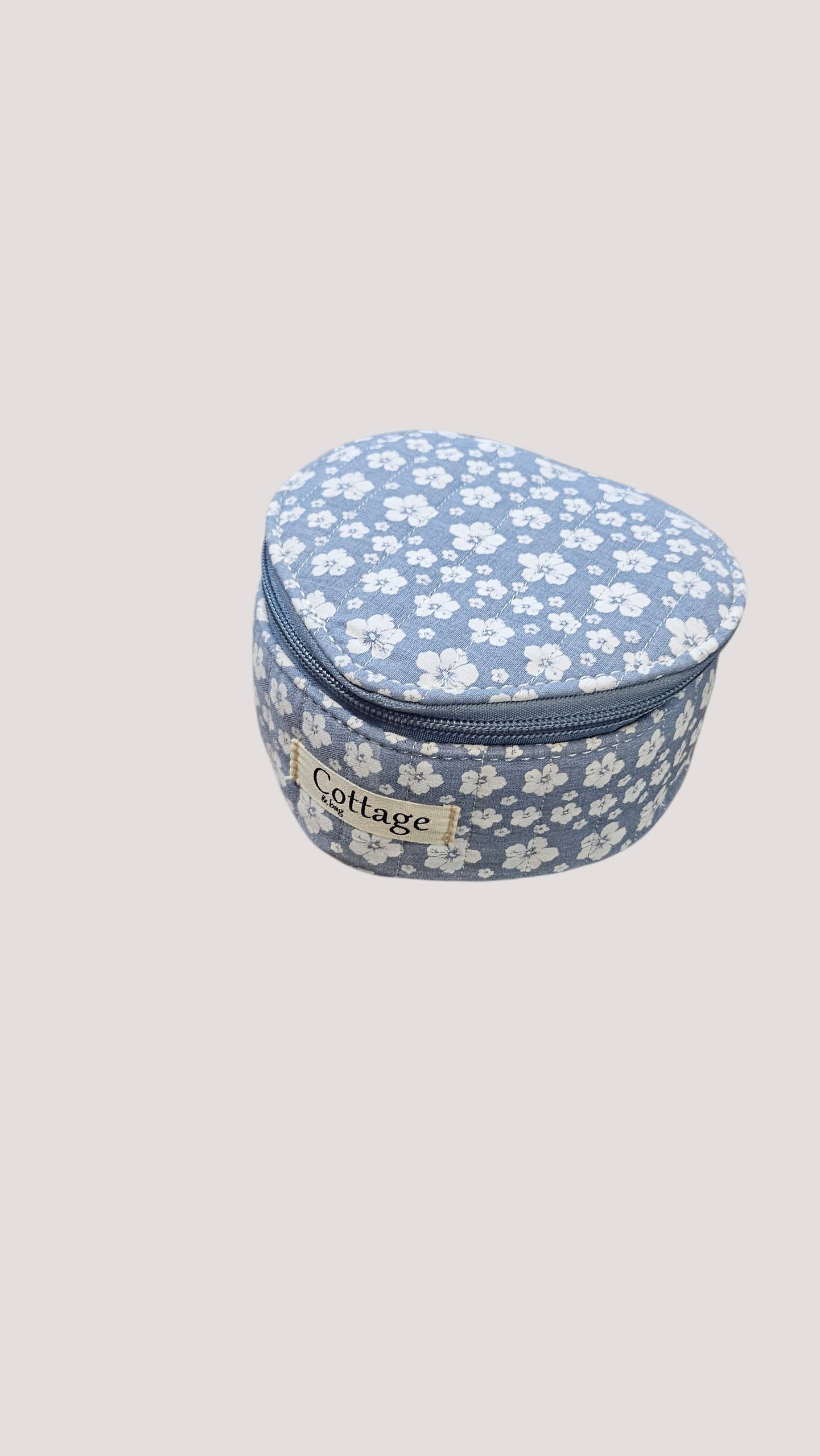 Caja de joyas con corazón 3D de algodón