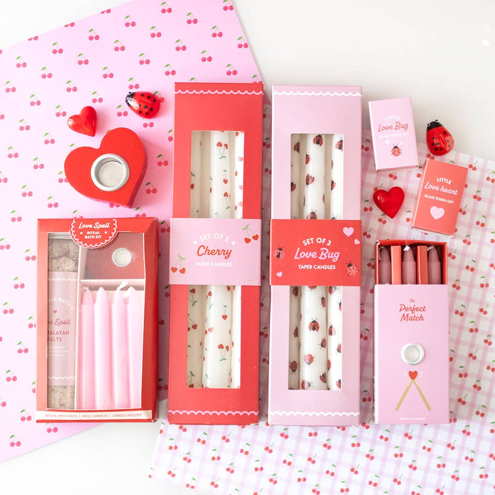 Set de 3 velas de San Valentín con afirmación de amor en una caja