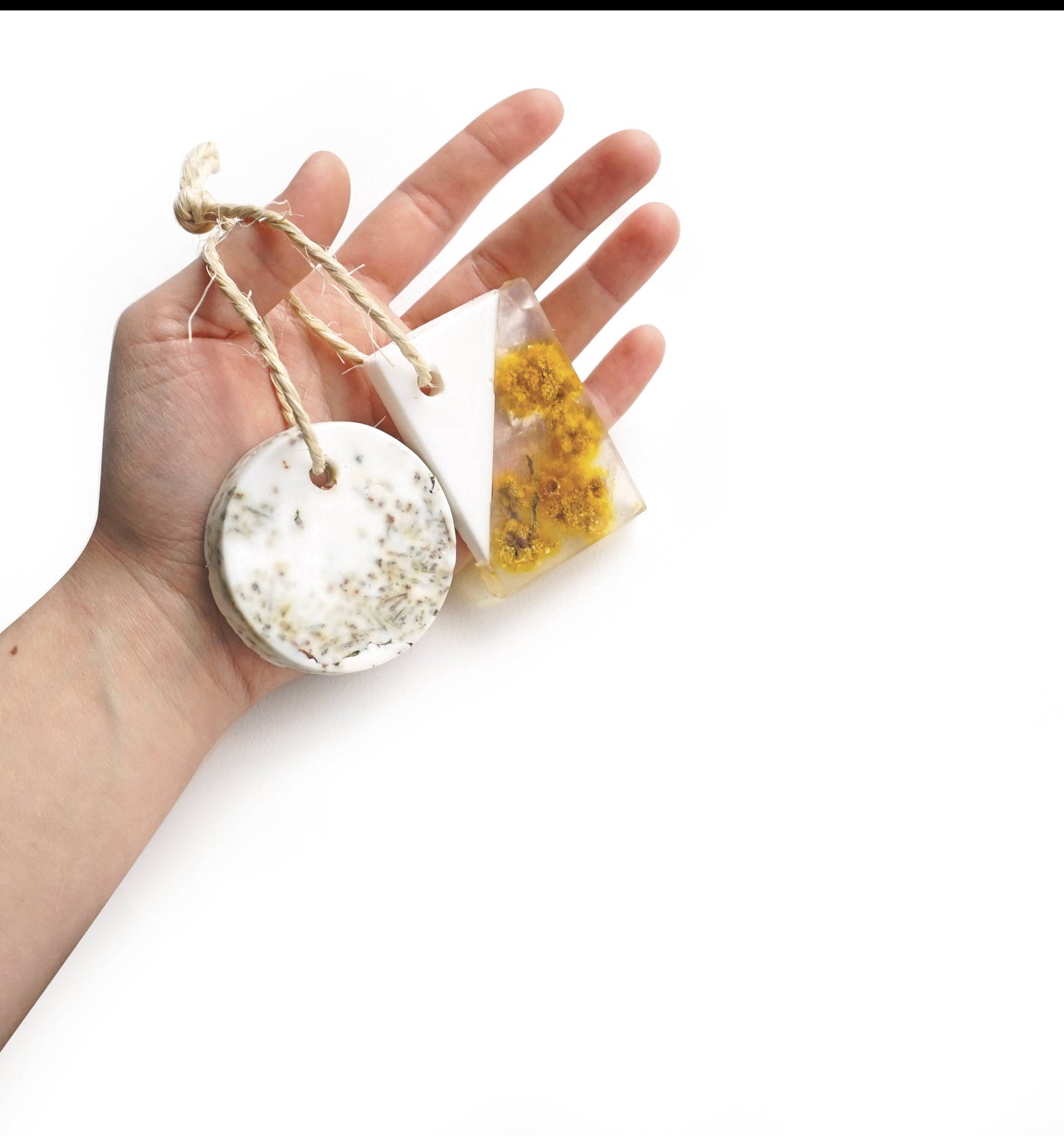 Kit para hacer jabones colgantes con flores